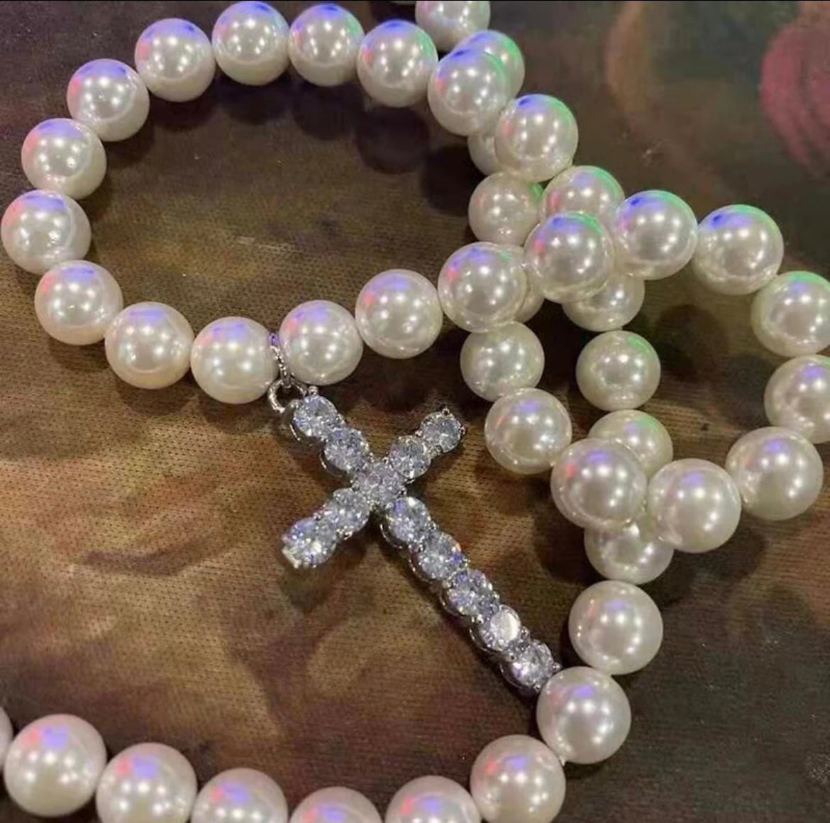 Stylish Pearl Cross Necklace