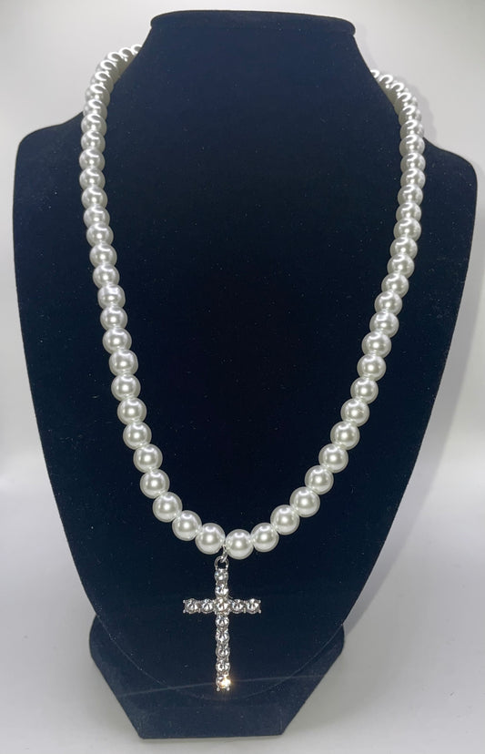 Stylish Pearl Cross Necklace